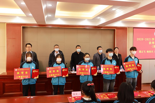 石家莊冀聯(lián)醫(yī)學中專學校有國家助學金嗎？