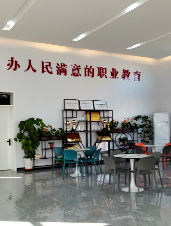 2025年河北同仁醫(yī)學(xué)中等專業(yè)學(xué)校春季班學(xué)費(fèi)多少錢