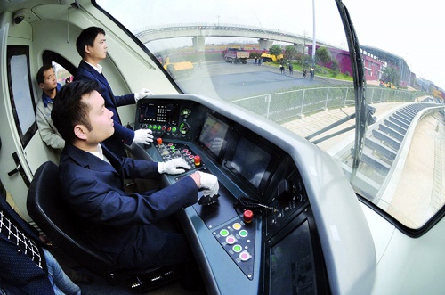 火車司機(jī)工作內(nèi)容有哪些